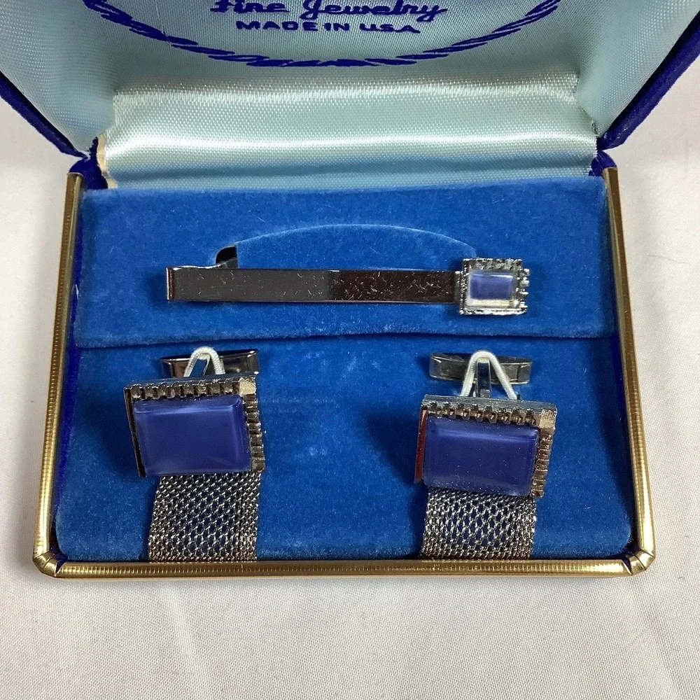 La Rue Blue Stone Gold Tone Cufflinks & Tie Clip Set Box